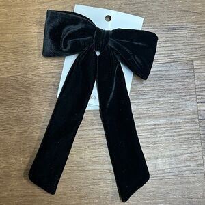 H&M Black Velvet Bow With Hair Clip | NWT